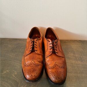 Allen Edmonds Men’s  saddleback brown Dress Shoes.  Size 9 1/2.